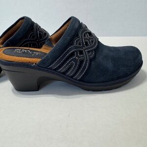 Euro Soft by Sofft, Britta Clogs/Mules Women's 8.5M Navy Suede Leather